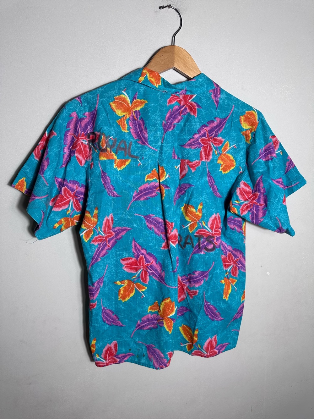 Vintage Turquoise Floral Short-Sleeve Camp Hawaiian Shirt - Picture 6 of 6